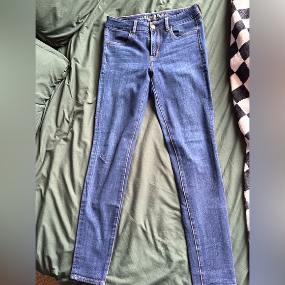American Eagle Super Stretch Hi-Rise Jeggings - Picture 2 of 5